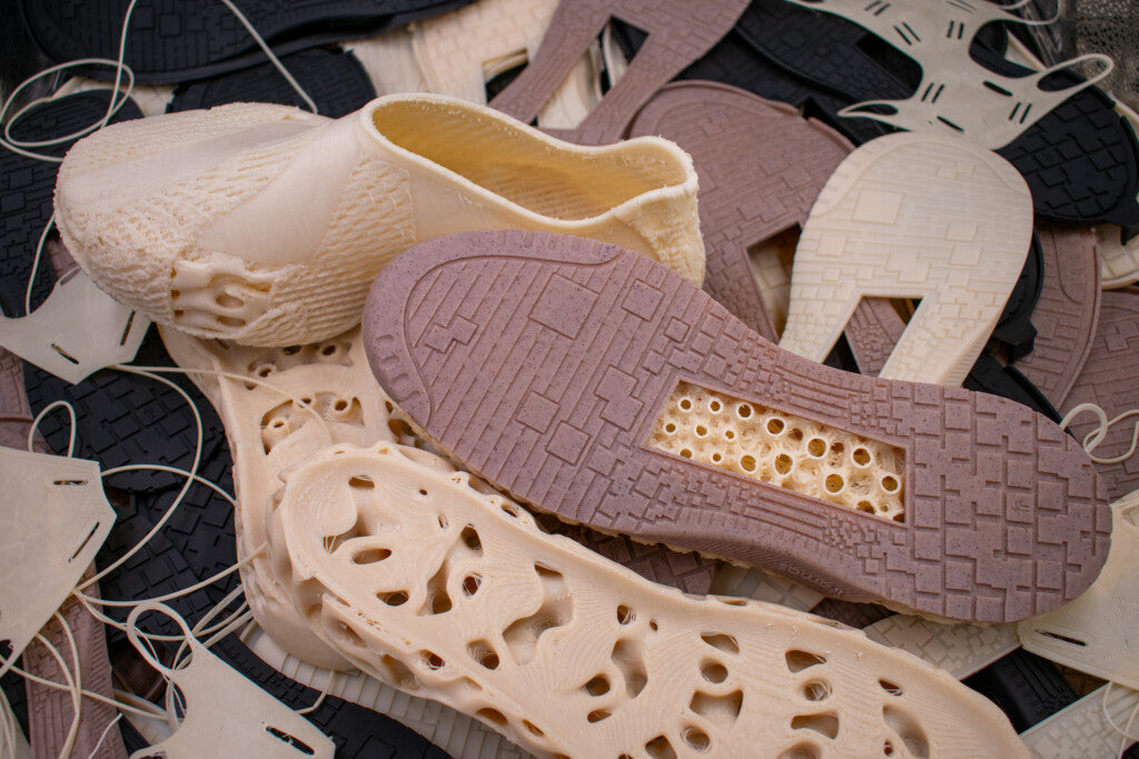 Exploring Modularity, Materiality, and Movement: Behind the Scenes of FOOTLOOP with Moon Rabbit Lab and framas